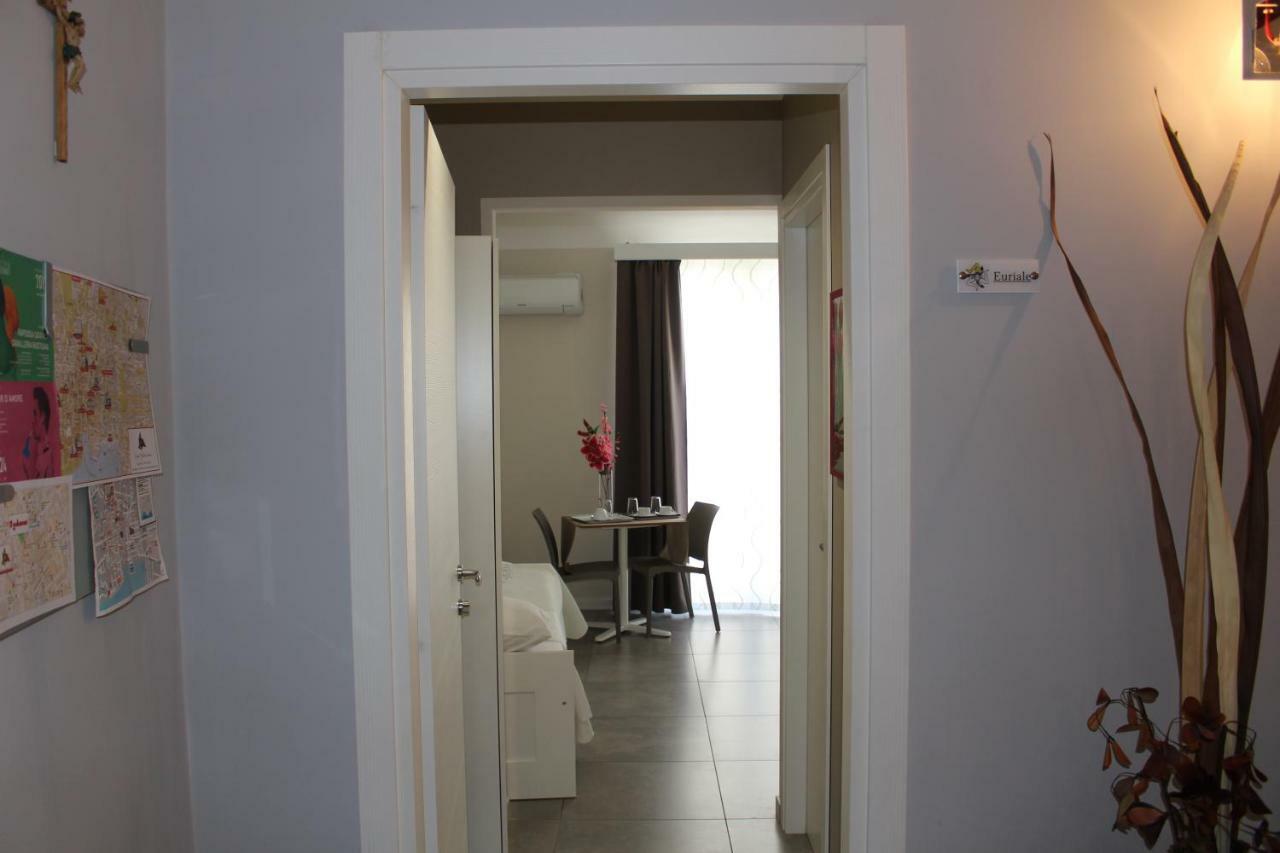 Triscele Glamour Rooms Palermo Kültér fotó